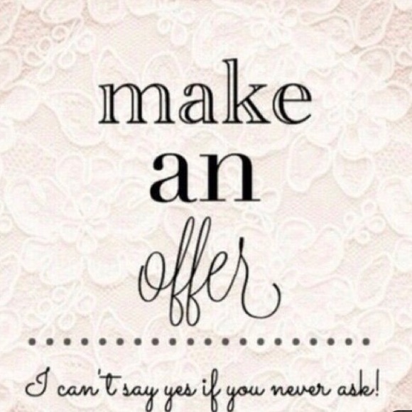 Clothes - Picture 1 of 1